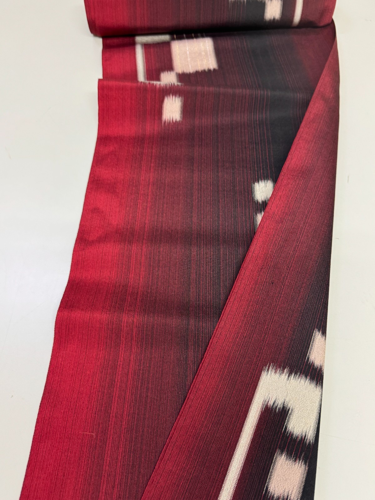 Japanese Vintage Kimono Fabric cloth Boro Silk Red tradition 35.4 x 13.7 in