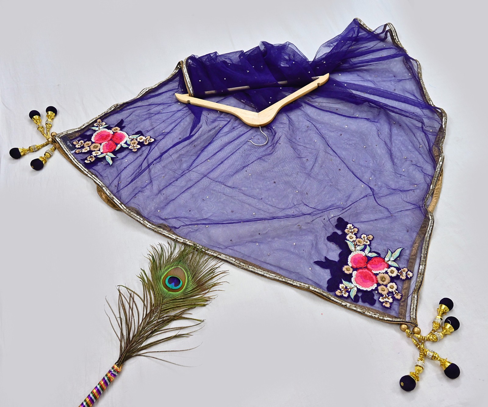 Deep Blue Raw Silk Heavy Hand Embroidered Anamika Khanna Bridal Lehenga 2pcs Set