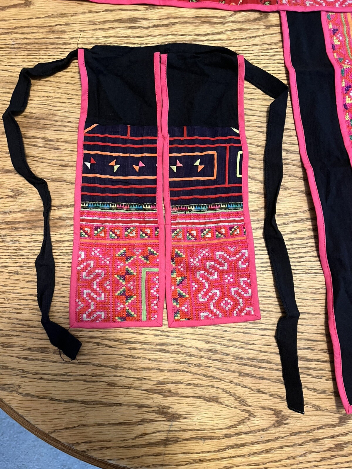 Beautiful Traditional Hmong Clothing Lot