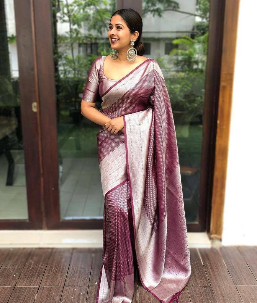Soft Lichi Silk Jacquard Saree with Zari Woven Border Traditional Festival Wear