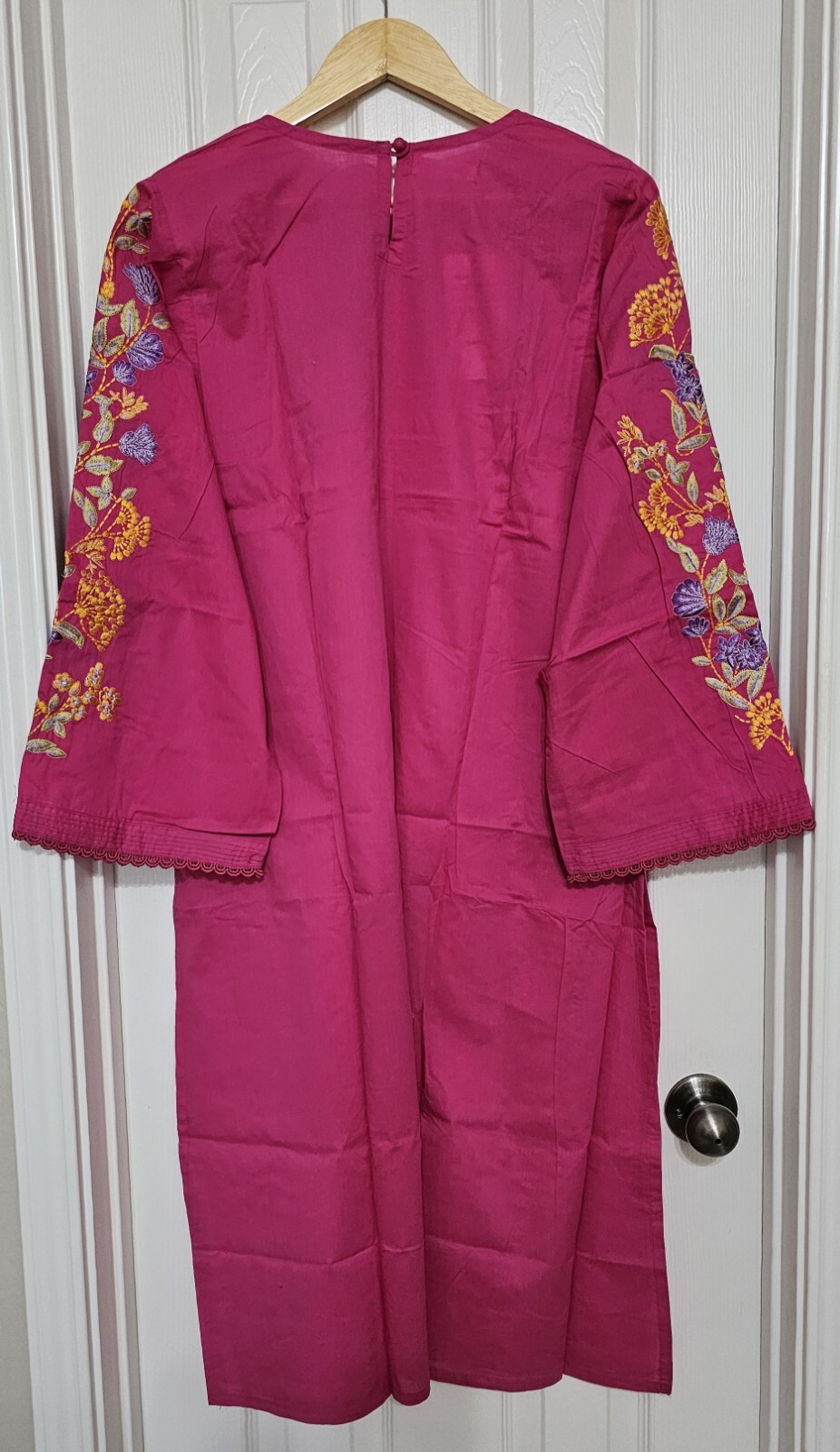 NEW GUL AHMED Size M Embroidered Cambric Shirt Pakistani Designer Indian