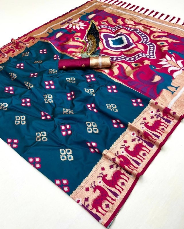 Latest Presenting Look Soft Silk Saree With Blouse For Indian Party Wear