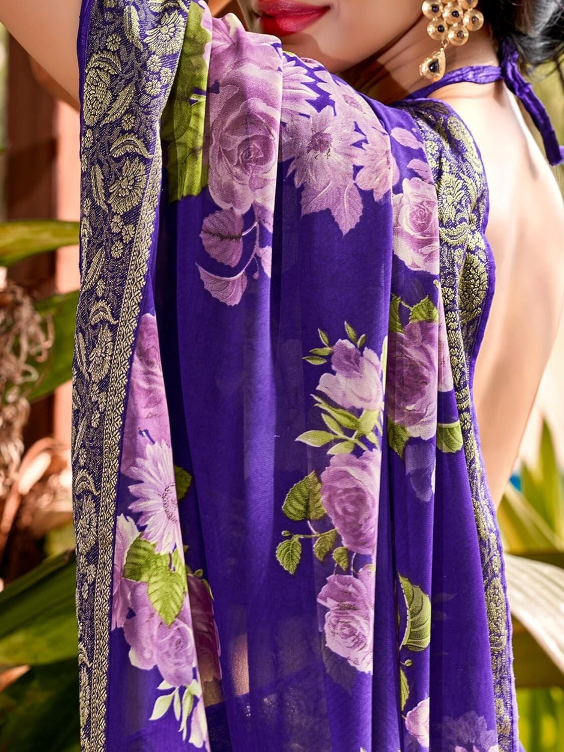 Women’s Floral Georgette Lace Border Saree With Unstitched Blouse Piece