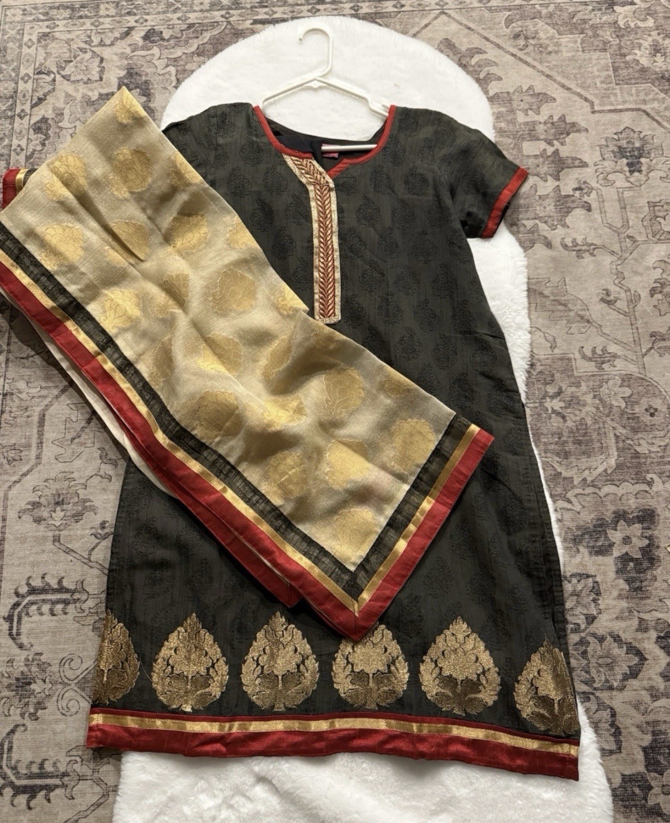 Salwar Kameez Set Black Gold Red Silk with Dupatta Traditional Indian Women