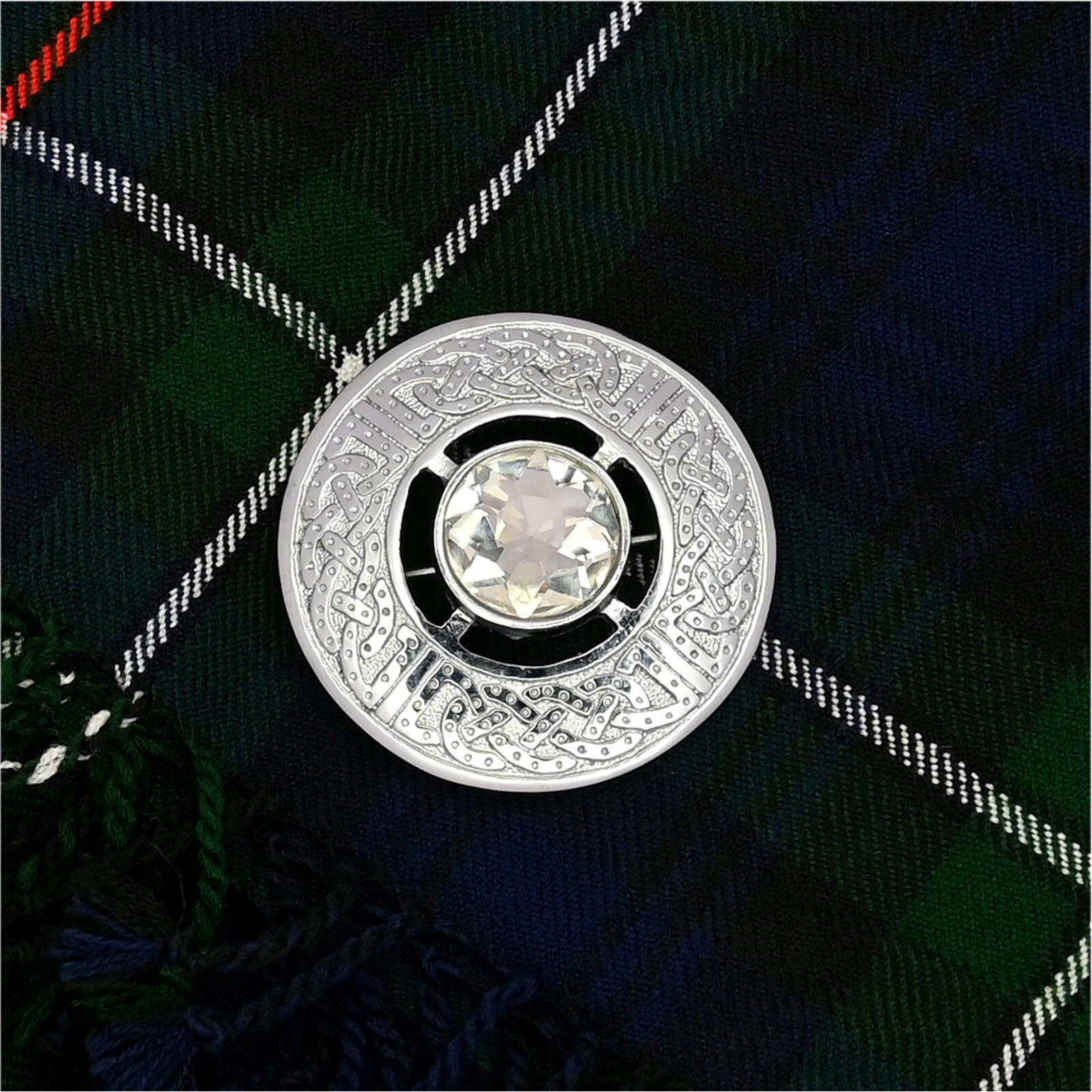 Crystal White Stone Fly Plaid Brooch Silver Scottish Men Tartan Kilt Sach Brooch