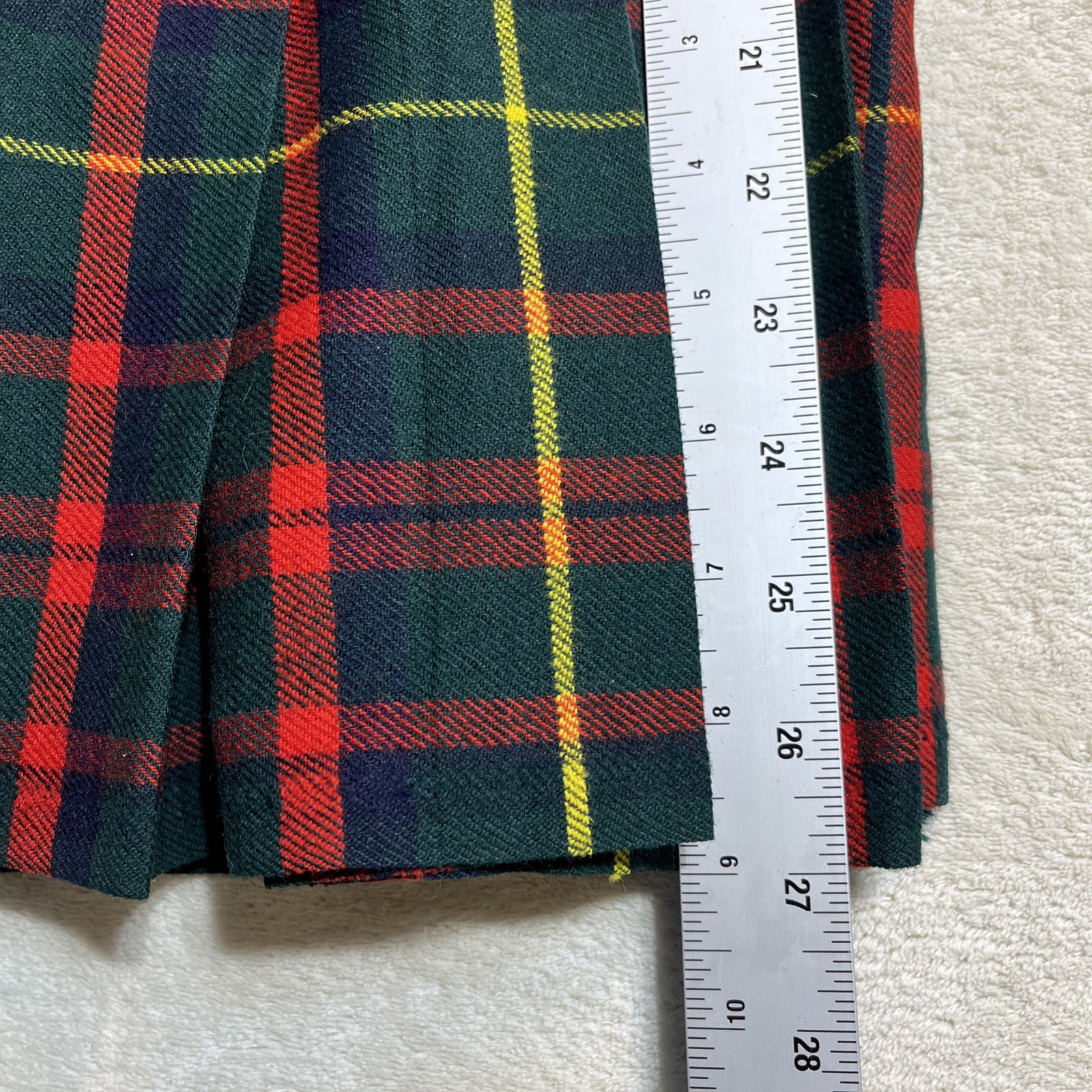 Geoffrey Tailor Highland Crafts Royal Mile Scotland Pure Wool Plaid Kilt (60×27)