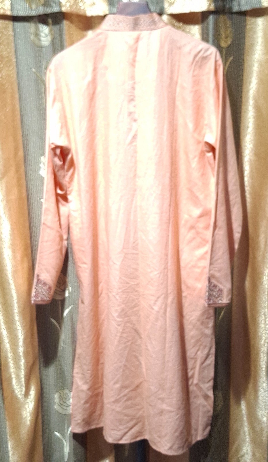 Sultan Men’s Peach Embroidered Kurta Size 44 XL Indian Wedding Festive Tunic
