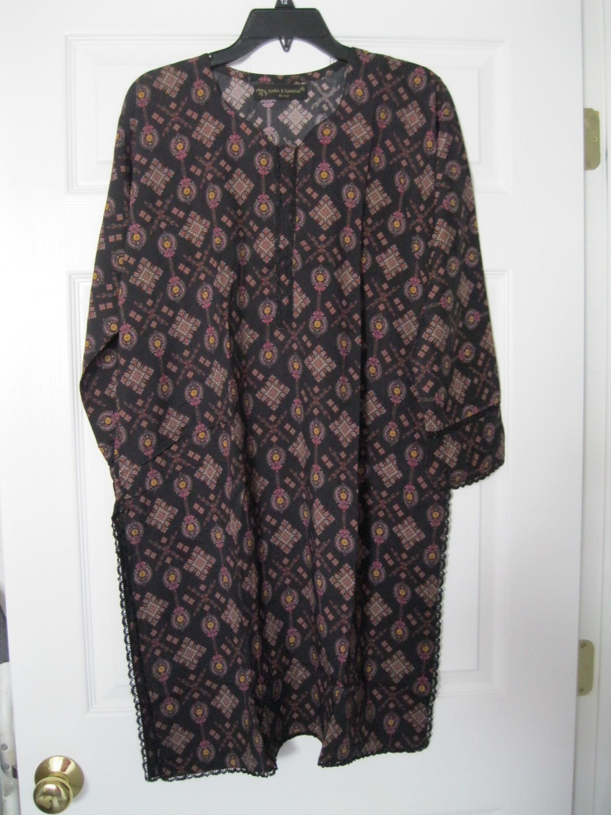 New 2 Pc Pakistani Print Lawn Kurti Trousers Suit Scalloped Trim Black Size L