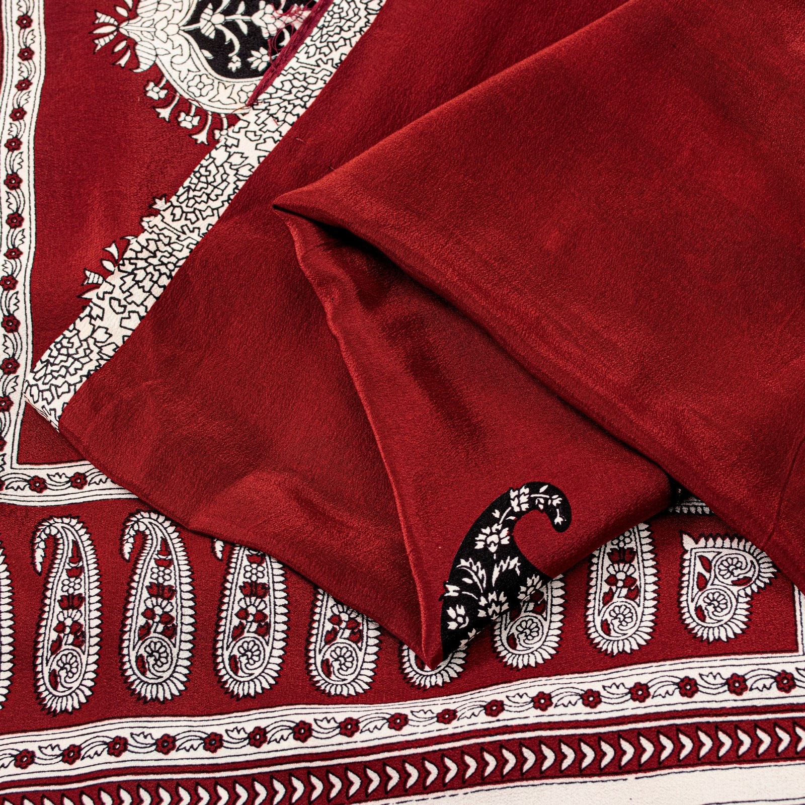 Sanskriti Vintage Red-Black Saree Pure Crepe Handmade Kalamkari 5.5+YD Fabric