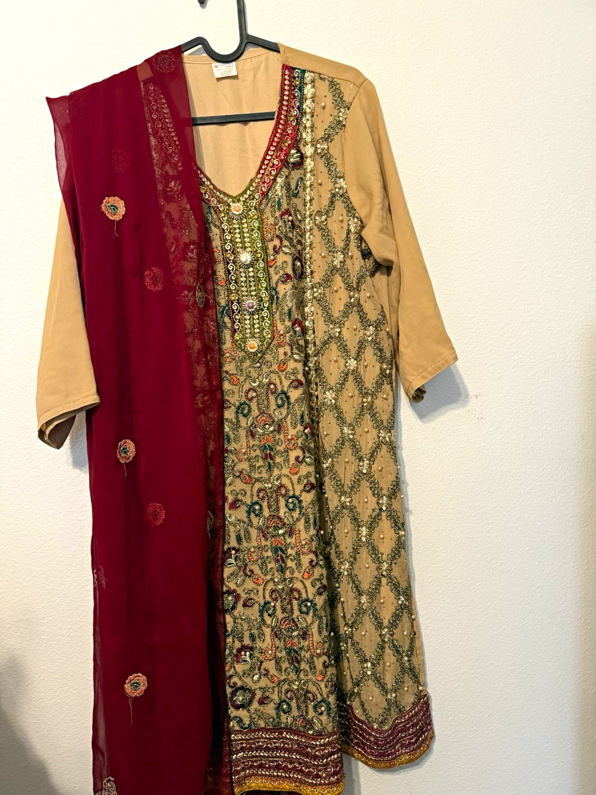 Women’s Salwar Kameez Red Embroidered Suit Set w/ Dupatta Cotton M