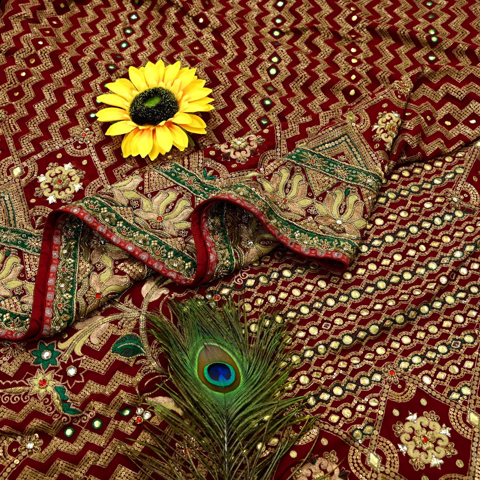 Pre-owned Sari Maroon Pure Georgette Silk Hand Embroidered Anamika Khanna sarees