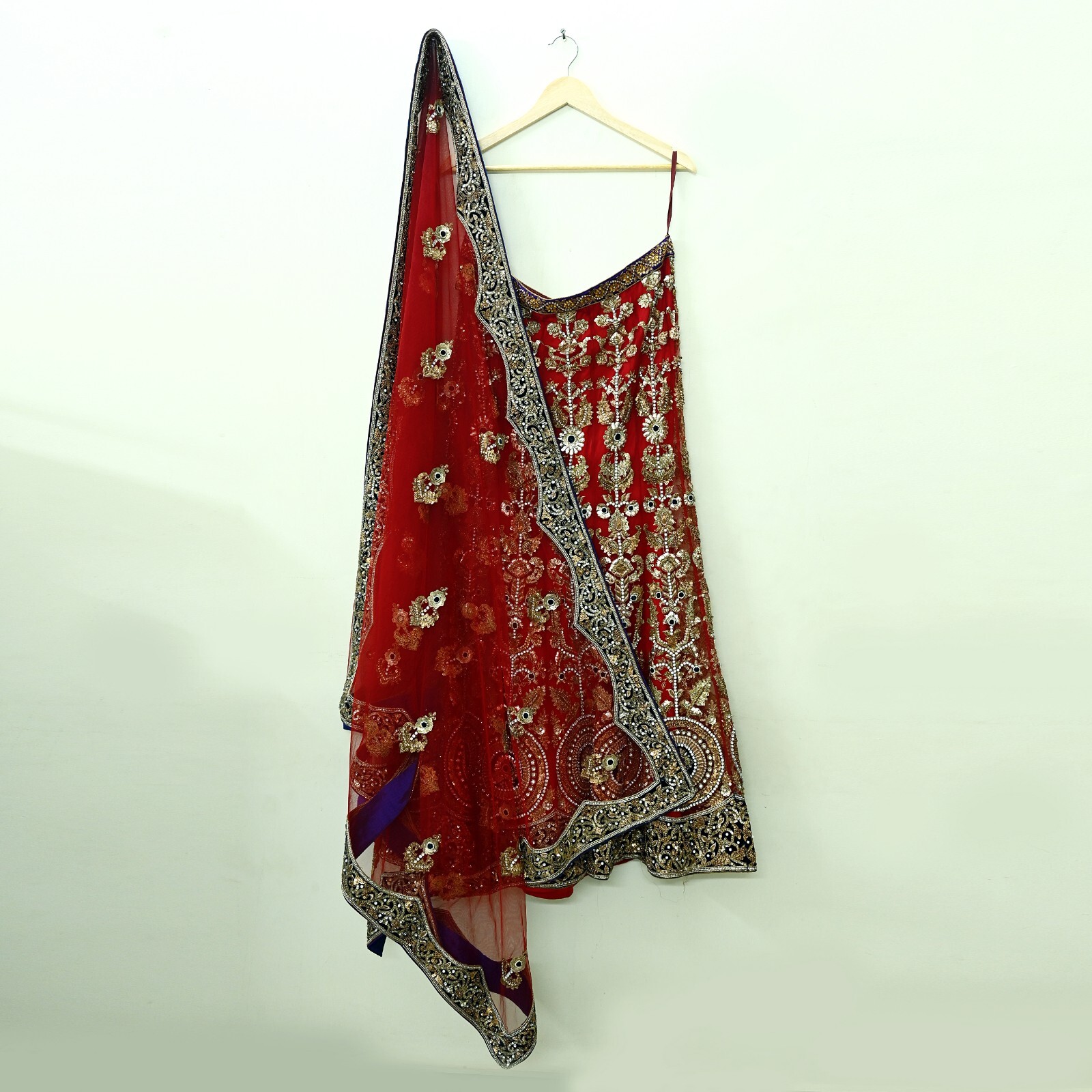 Indian Heavy Red Net Hand Embroidered Designer Anamika Khanna Lehenga 3pcs Set