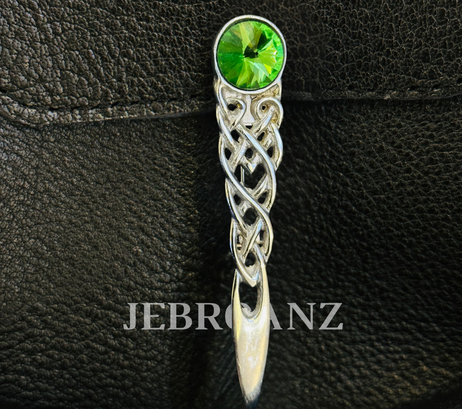 Scottish Kilt Pin Highland Celtic Knot Parrot Stone kilt Pin , Scotland Jewelry