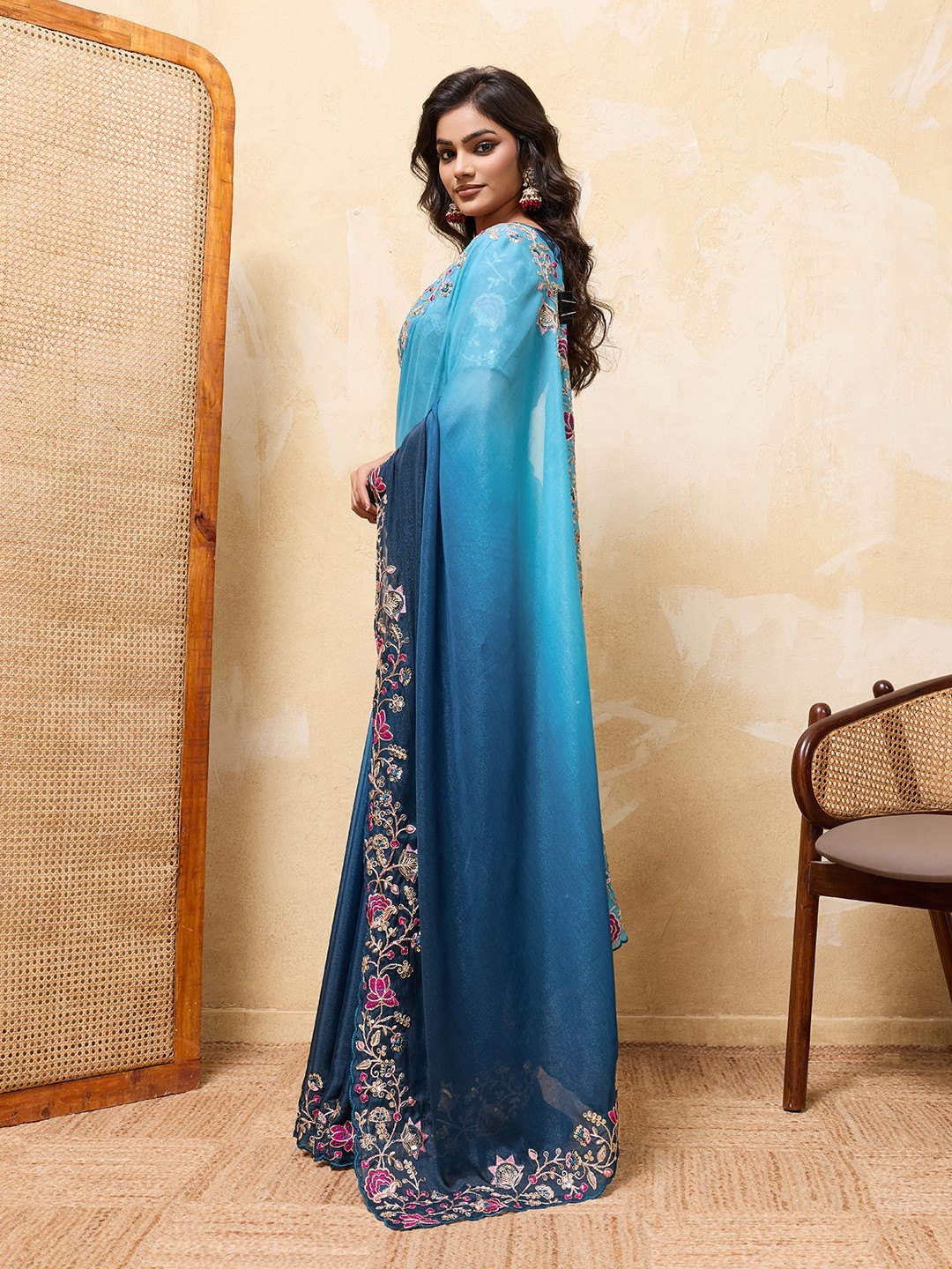 Indian Ethnic Georgette Saree Embroidered Cutwork Border Party Wear Indian Sari