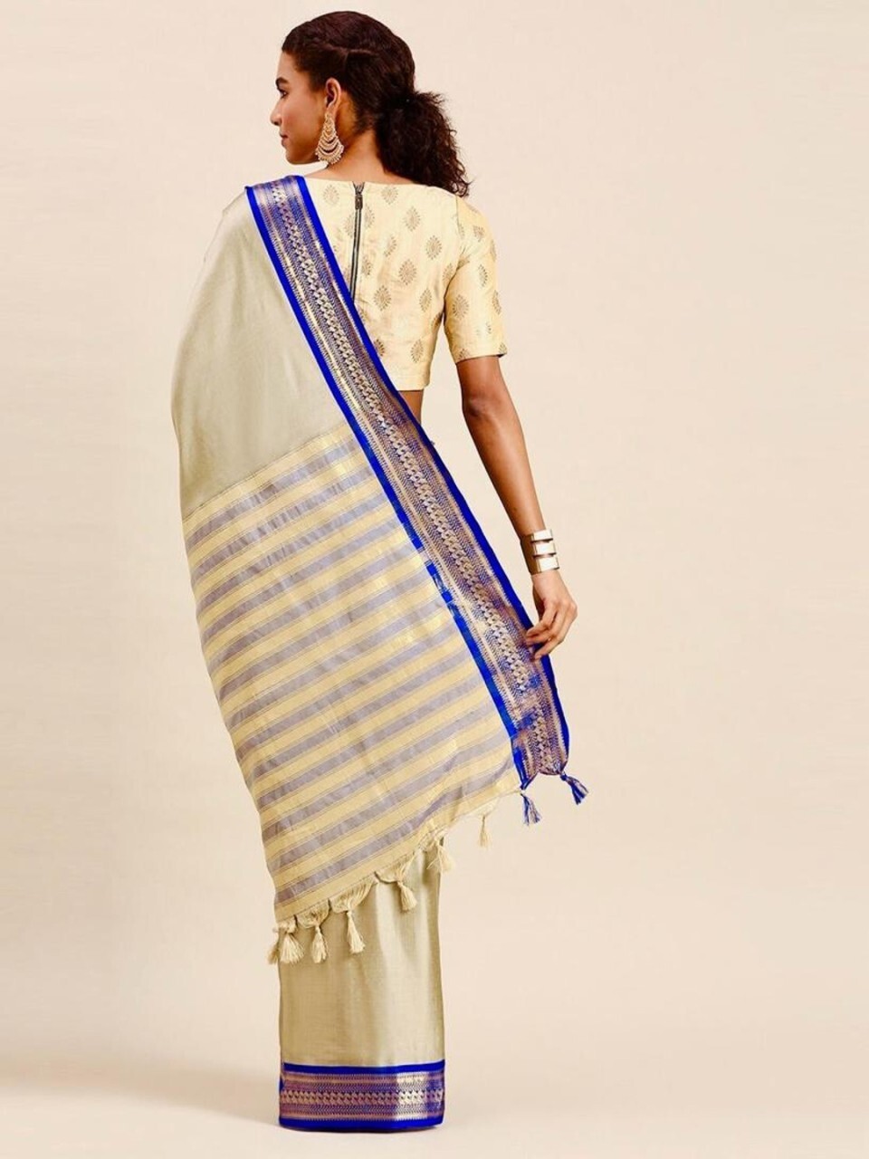 Woven Kanjivaram Jacquard, Pure Silk Saree (Beige)