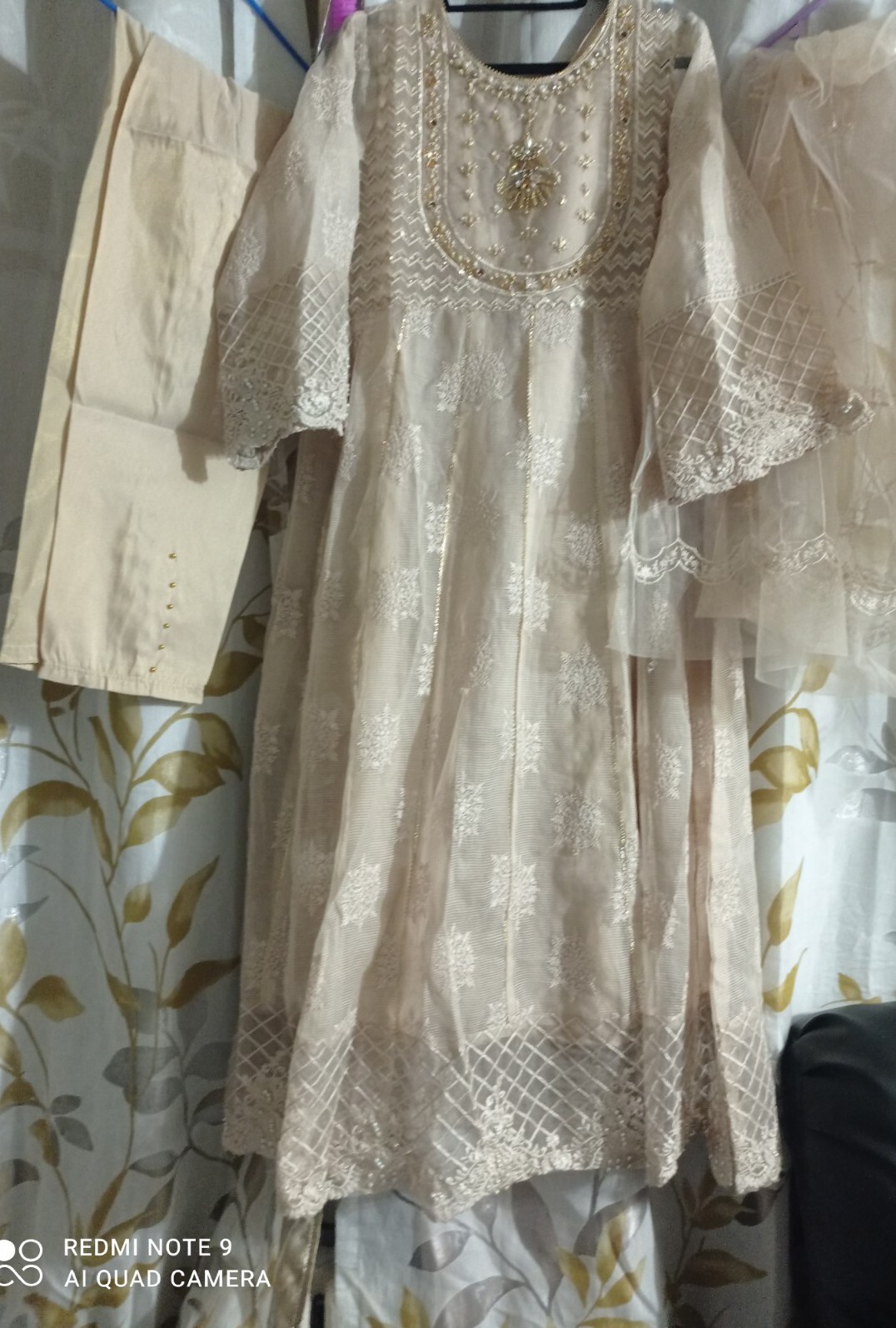 Ladies Ethnic Pakistani Net And Silk 3-PC suit Medium size Long Maxi dress