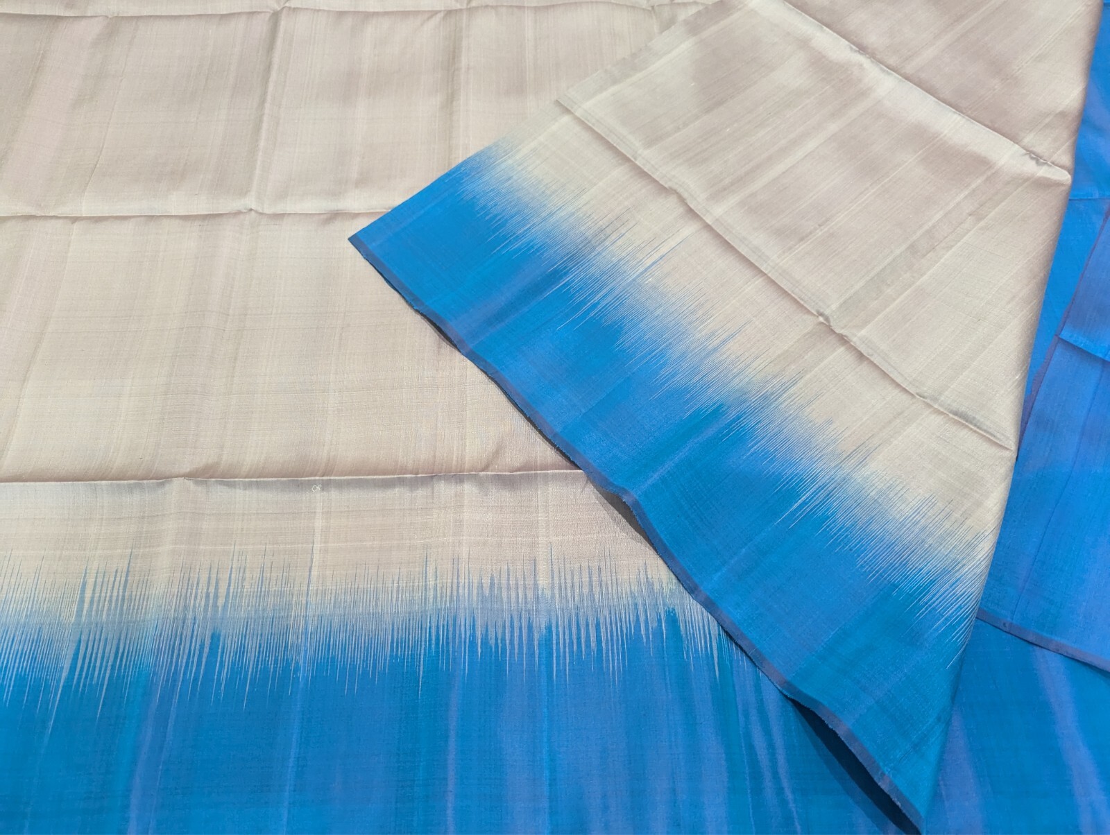 Exquisite South Indian Pure Silk Sari- Traditional Design | Light weight
