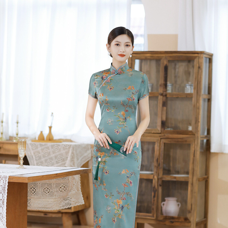 Chinese Traditional Silk Qipao Dress Women Summer Long Cheongsam Stage Costumes