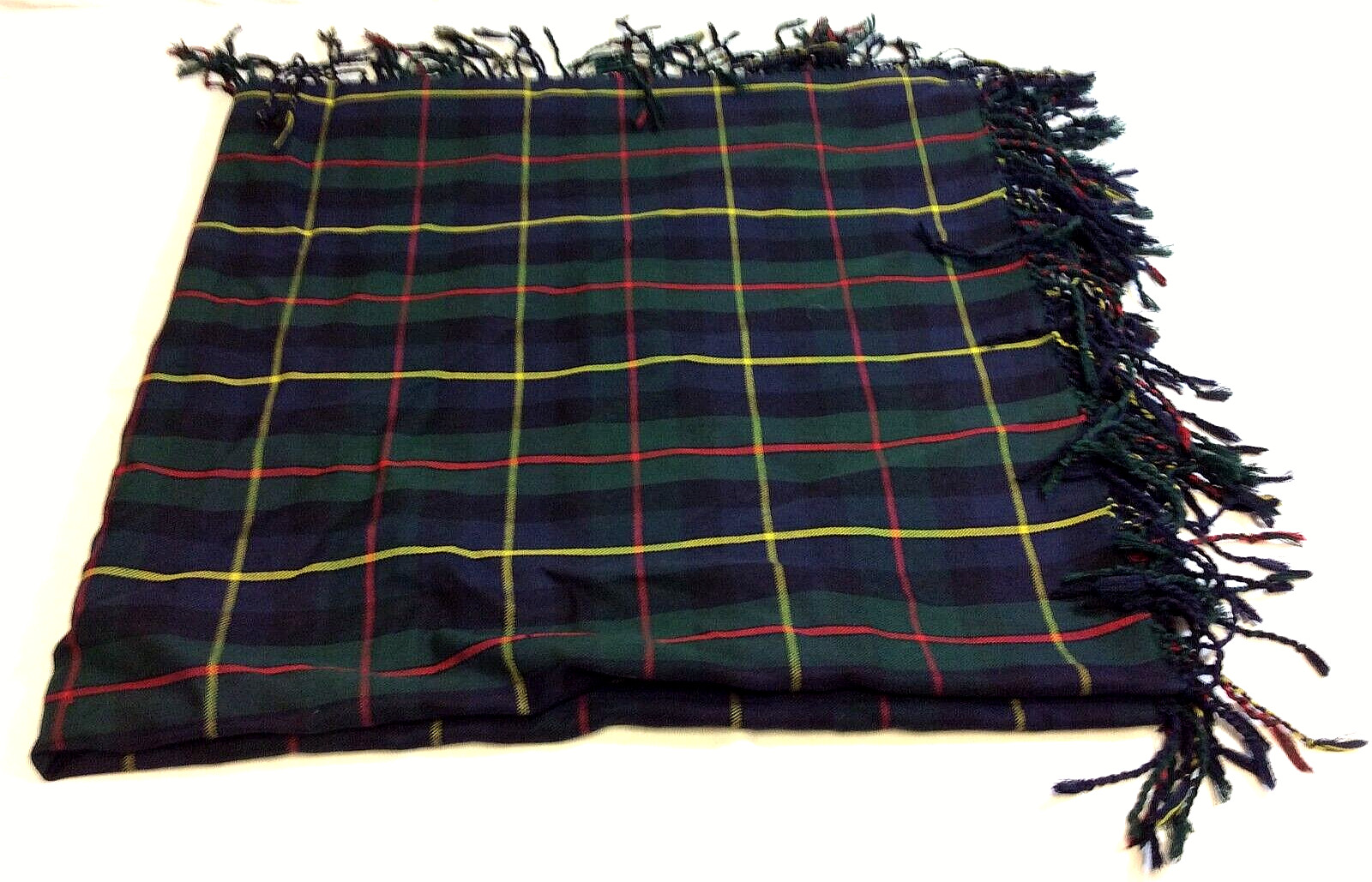 SCOTTISH DESIGN TARTAN ~ 100% Wool Kilt ~ Size 29 ~ with Classic Fly Plaid