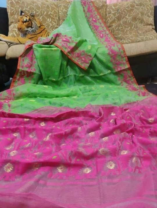 Handwoven Designer Dhakai Jamdani Saree Soft Cotton Saree Pure Cotton Soft Sari