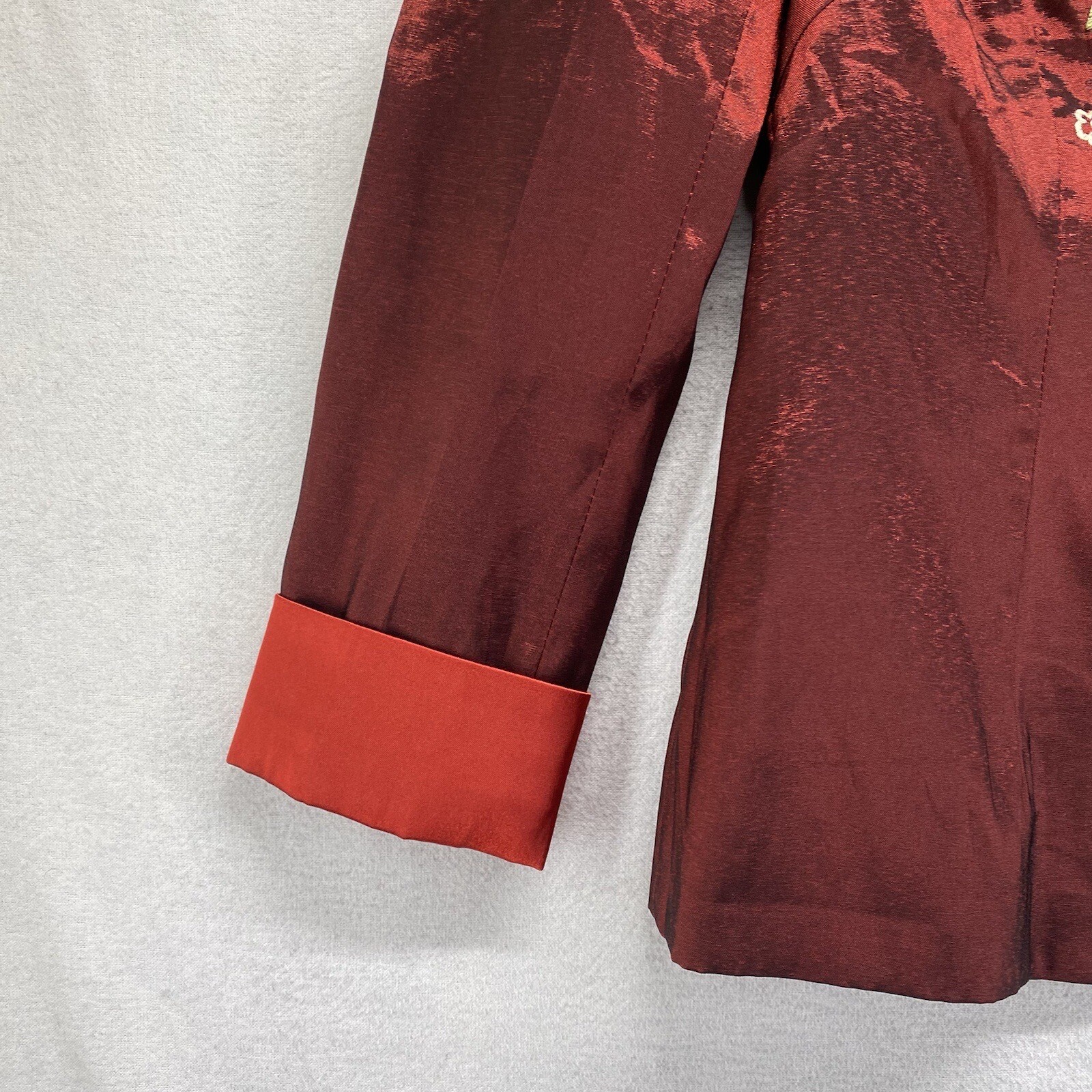 Boerzhongshi Red Embroidered Floral Design Toggle Front Closures Women’s Jacket
