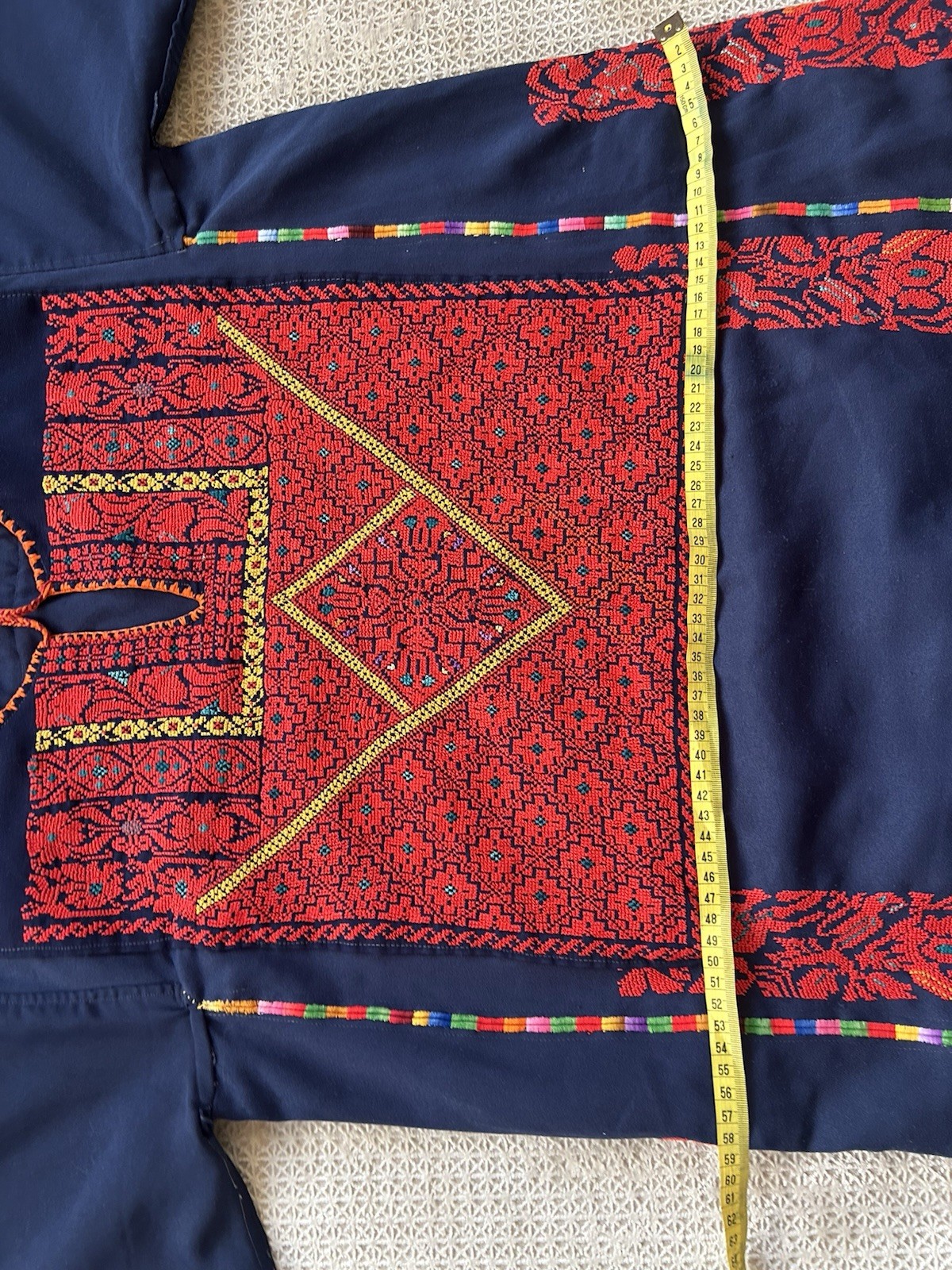 Vintage Palestinian Thobe – Hand-Embroidered Arabic Dress (boy Swinging Motif)