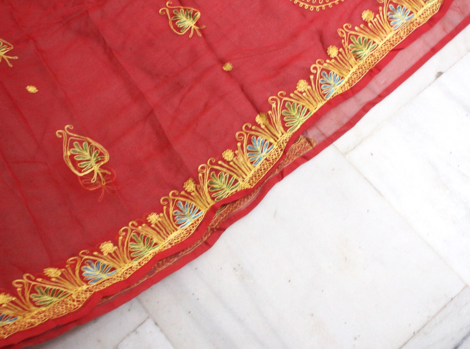 Bridal Red Dress Women Wrap Sari Used Embroidered Sewing Indian Vintage Saree 5Y