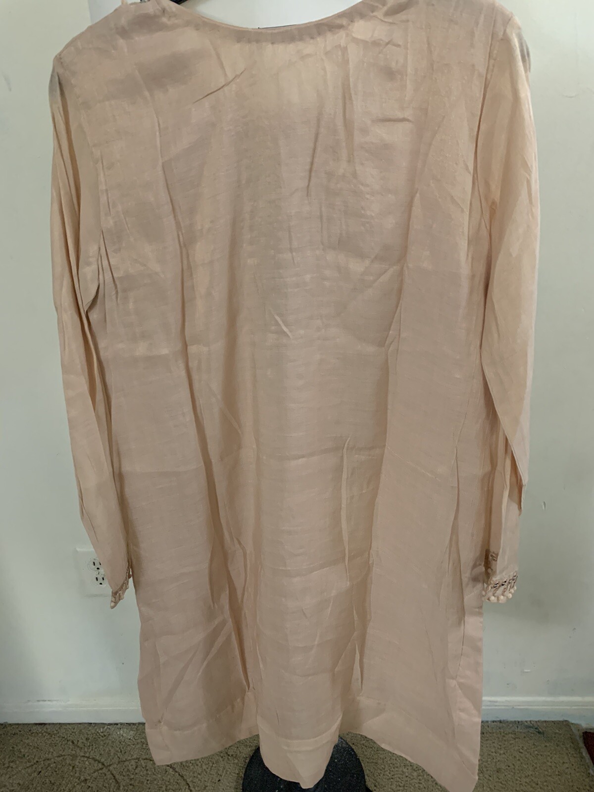 Pakistani/ Indian Kurta. Pink Color M. Burst 22. Length 40