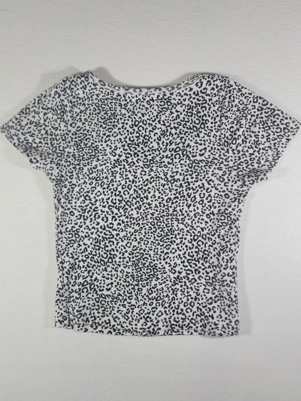 Brandy Melville White Black Leopard Print Button Front Baby Tee One Size