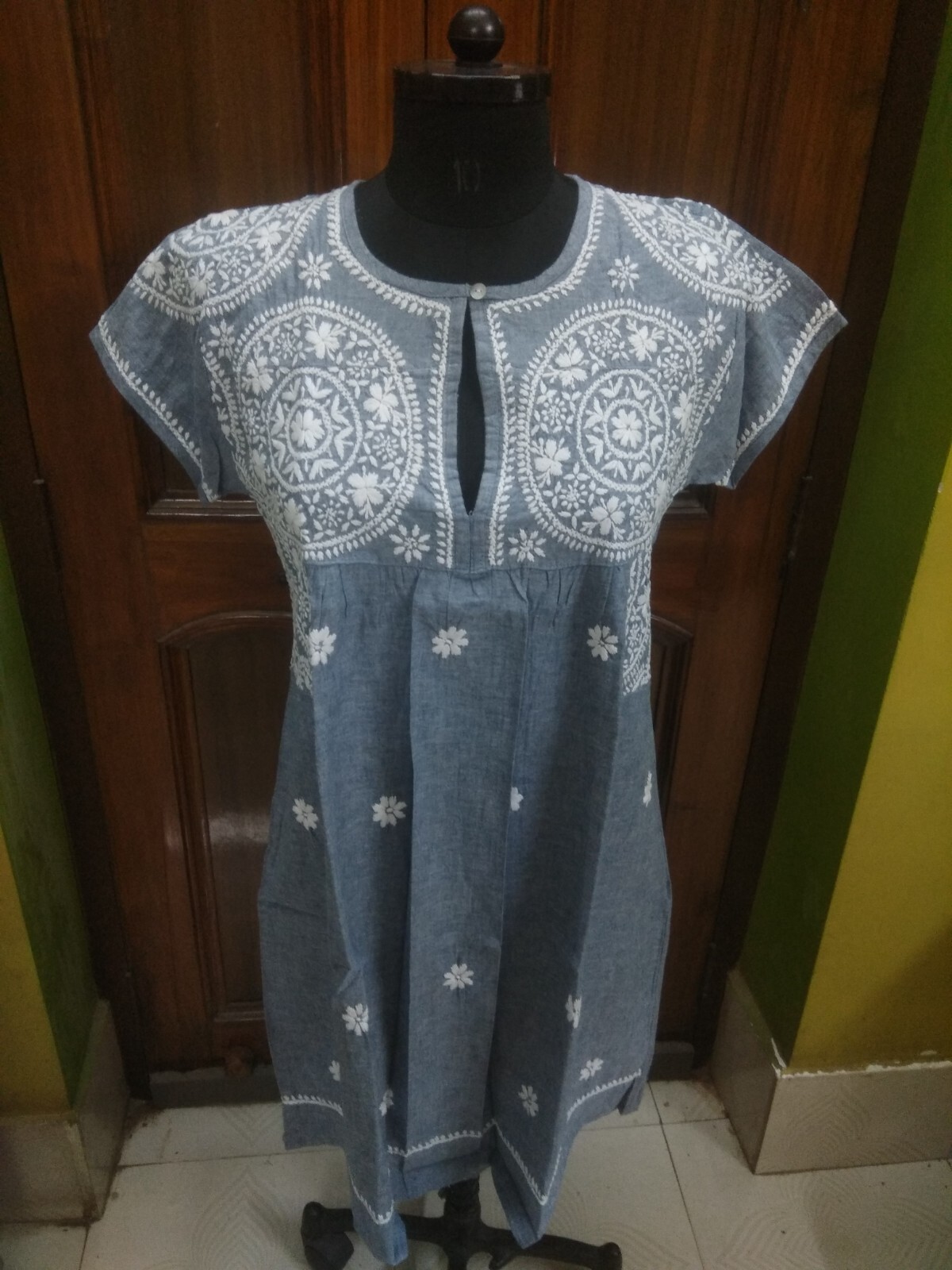 DENIM 100% COTTON M 40 41 LONG ETHNIC TOP HANDMADE CHIKAN EMBROIDERY KURTA KURTI
