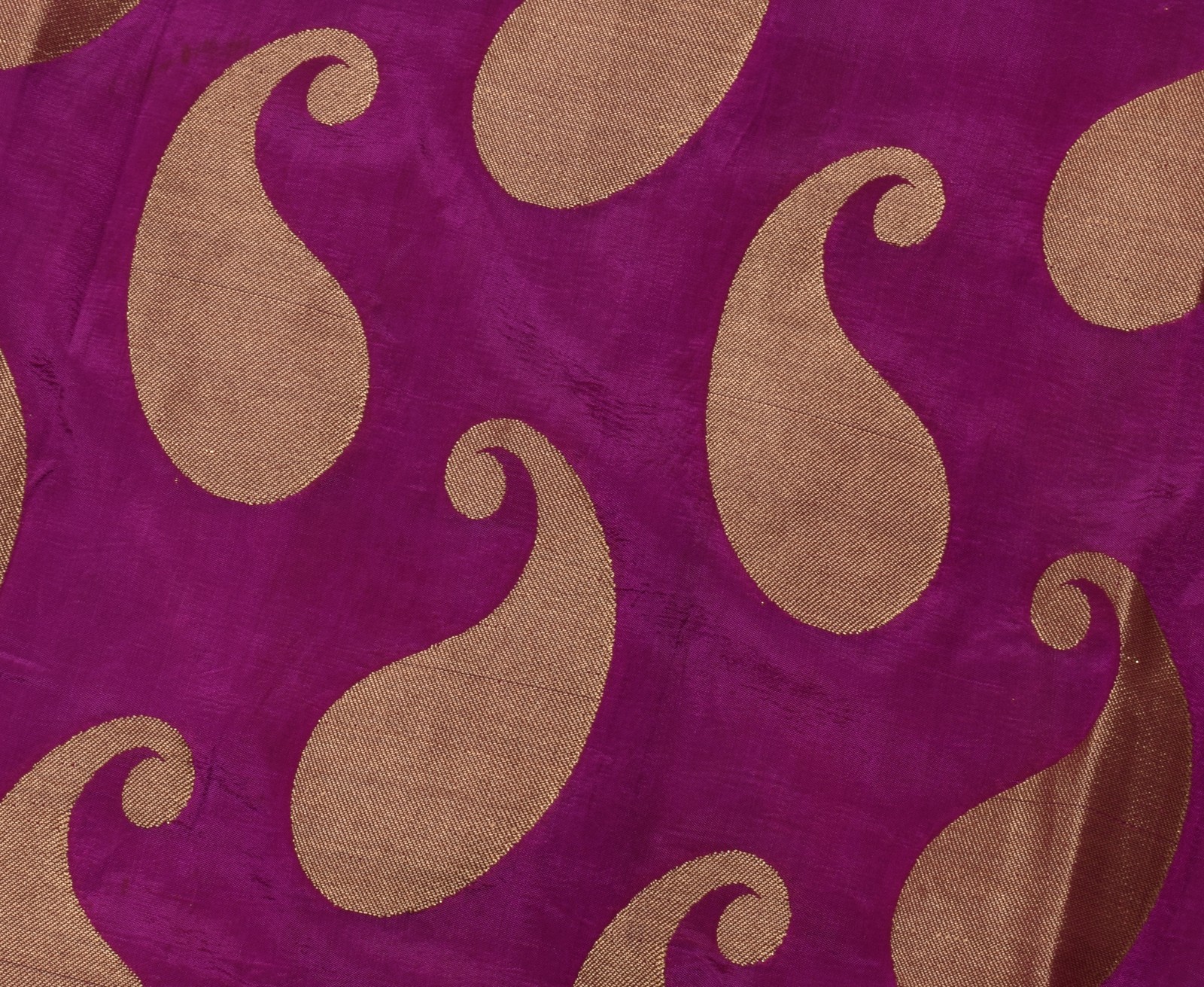 Sushila Vintage Purple Indian Saree Blend Silk Zari Woven Paisley Sari Fabric