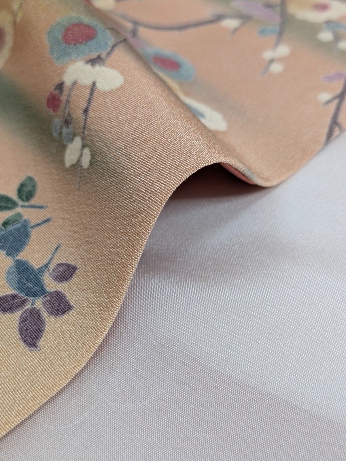 Authentic Japanese Kimono Silk Homongi Pink Colored Floral Birds Treasure Luxury