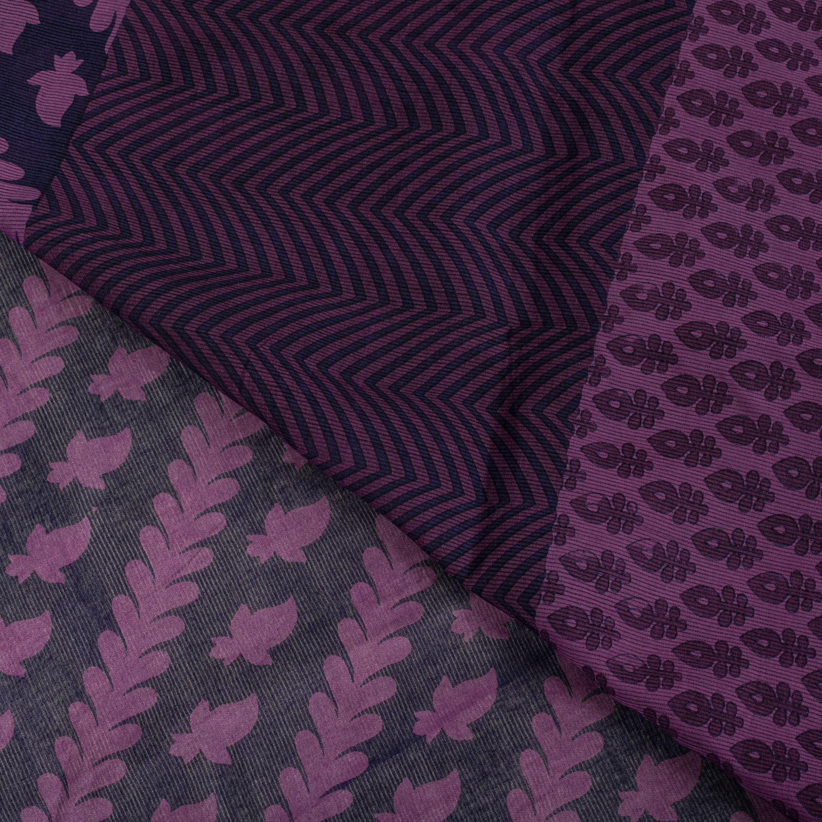Sanskriti Vintage Saree Violet Pure Cotton Floral Printed Sari 5Yd Craft Fabric