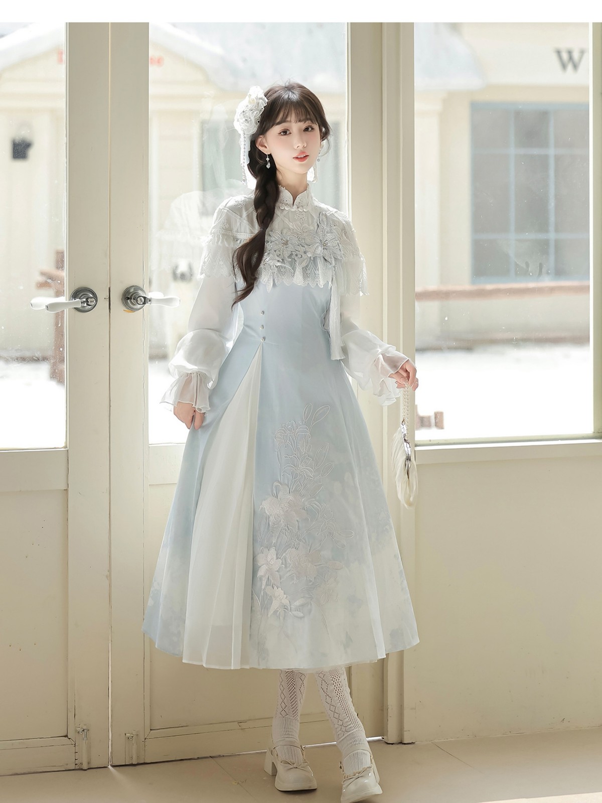 “Lily Dew” Modern Hanfu Ensemble – Elegant New Chinese Style Dress for Autumn
