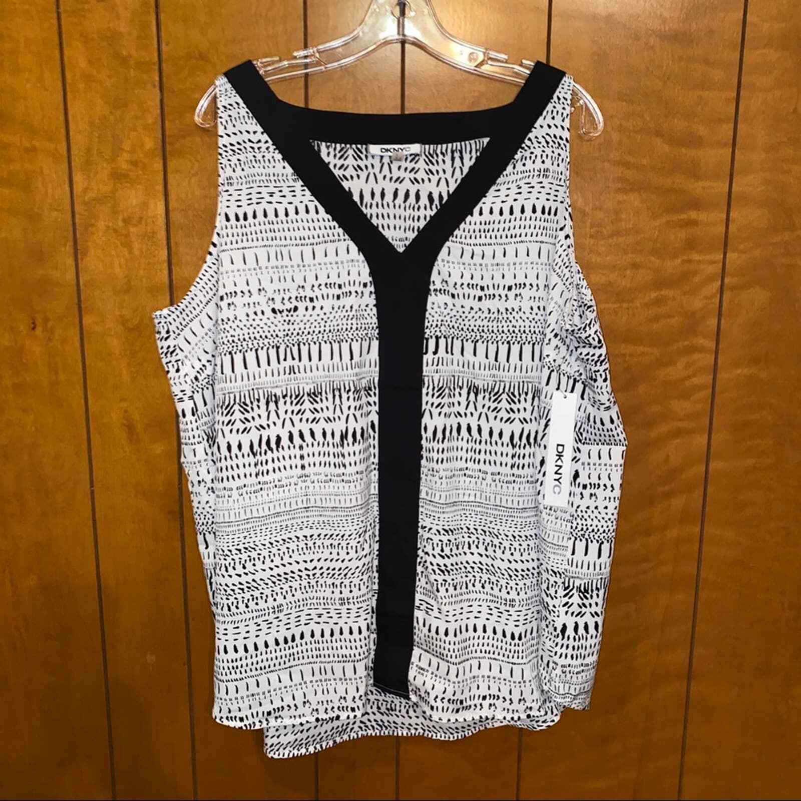Women’s dknyc tank blouse sz 2X NWT