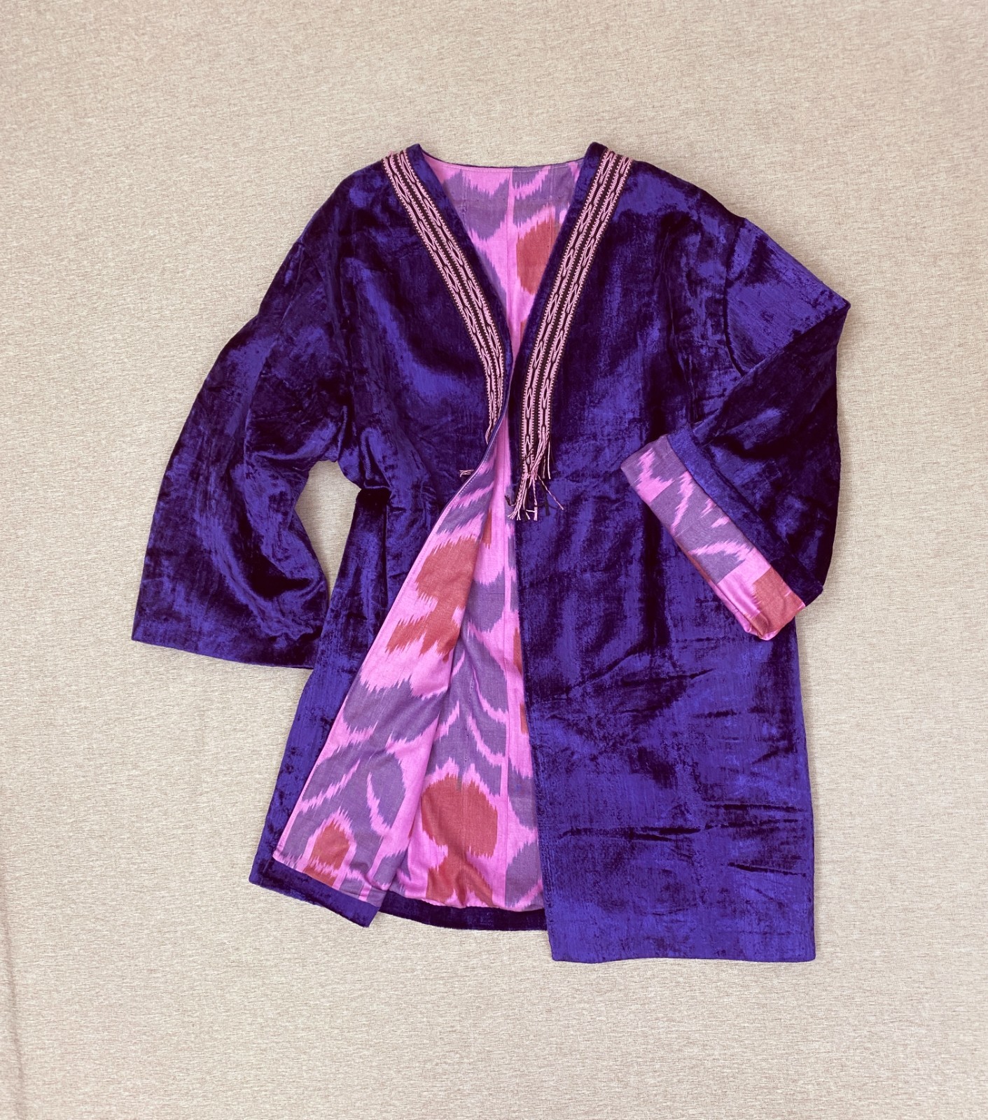 Vintage Uzbek Velvet Silk Chapan Robe Coat / Handmade Boho Jacket Kimono
