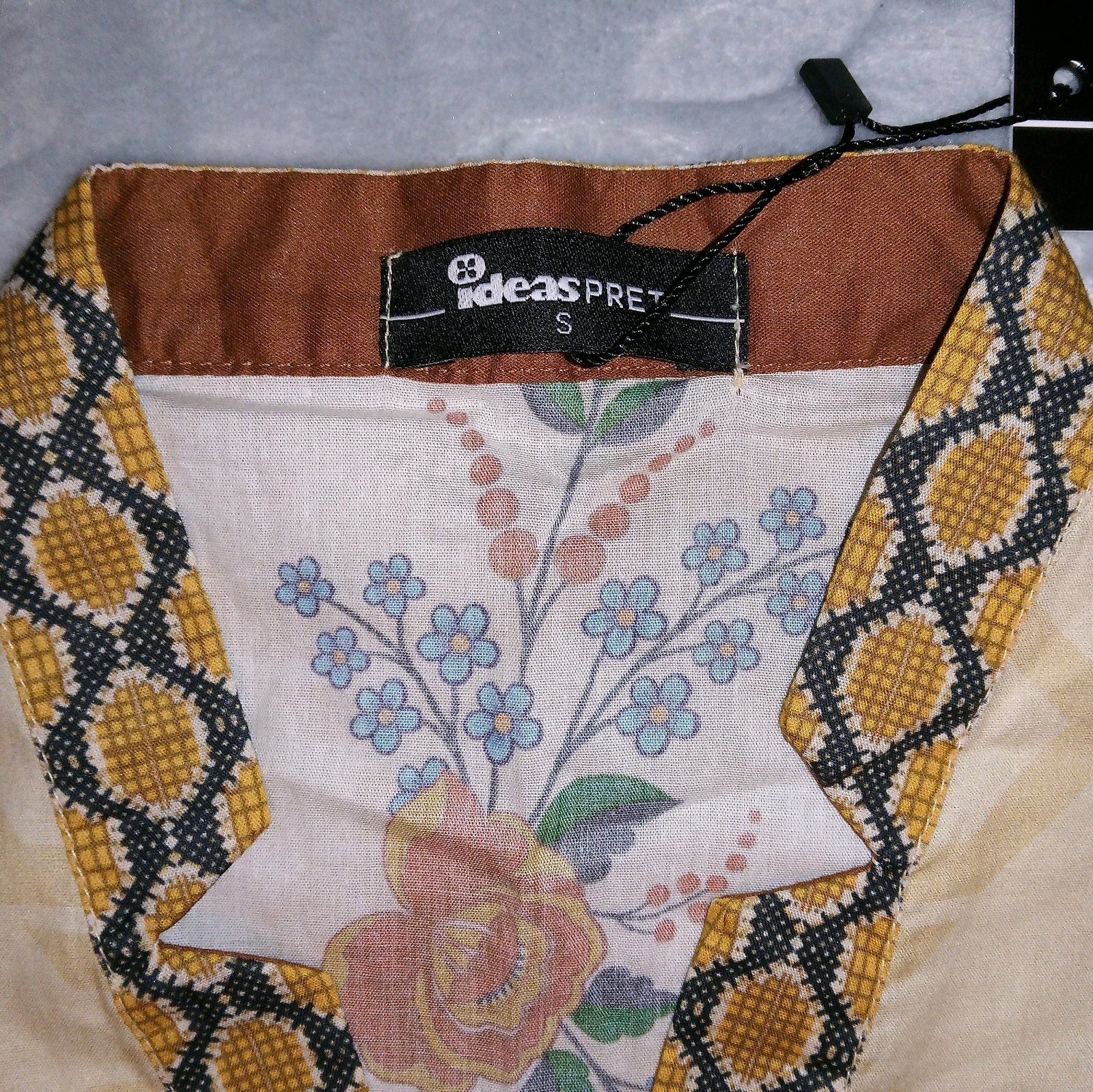Gul Ahmed Ideas pret Kurta Size Small, Light Weight, Durable. Colorful Browns