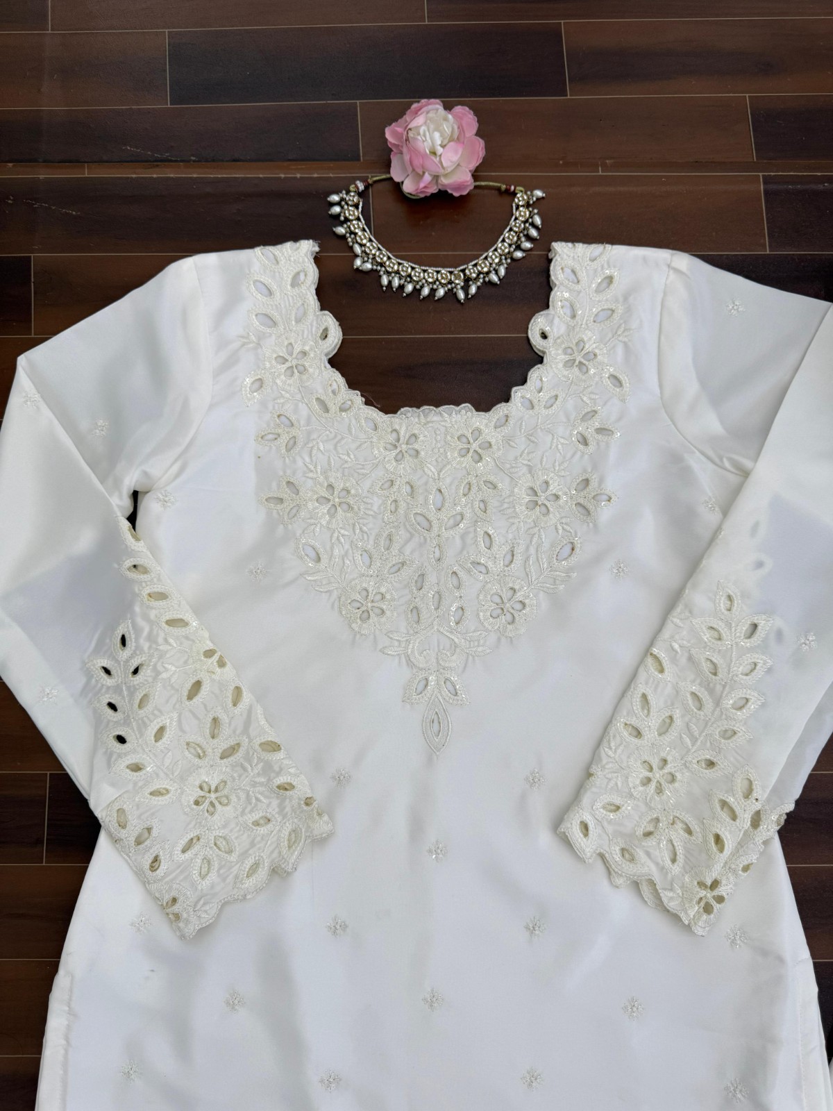 Beautiul Pakisatni Farshi Salwar Suit Indain Bollywood Desigenr Salwar Kameez
