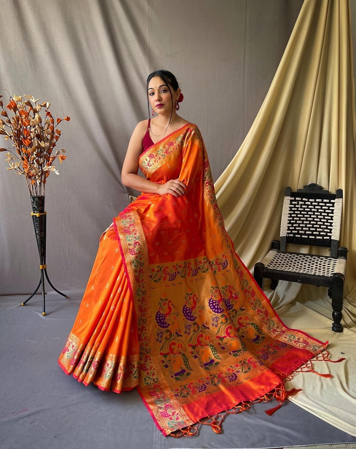 Women’s Paithani Soft Lichi Silk Kanjivaram Sarees With Blouse Piece