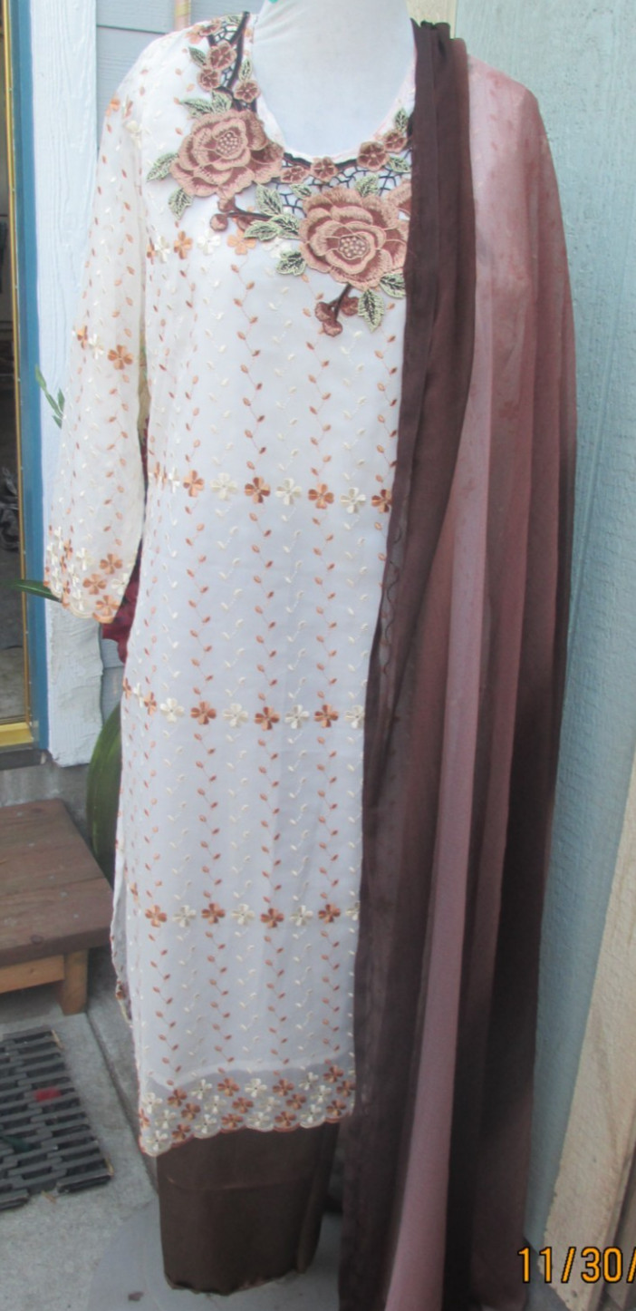 beautiful flower embroidery polyzoa pant kameez material chiffon Size XL 44