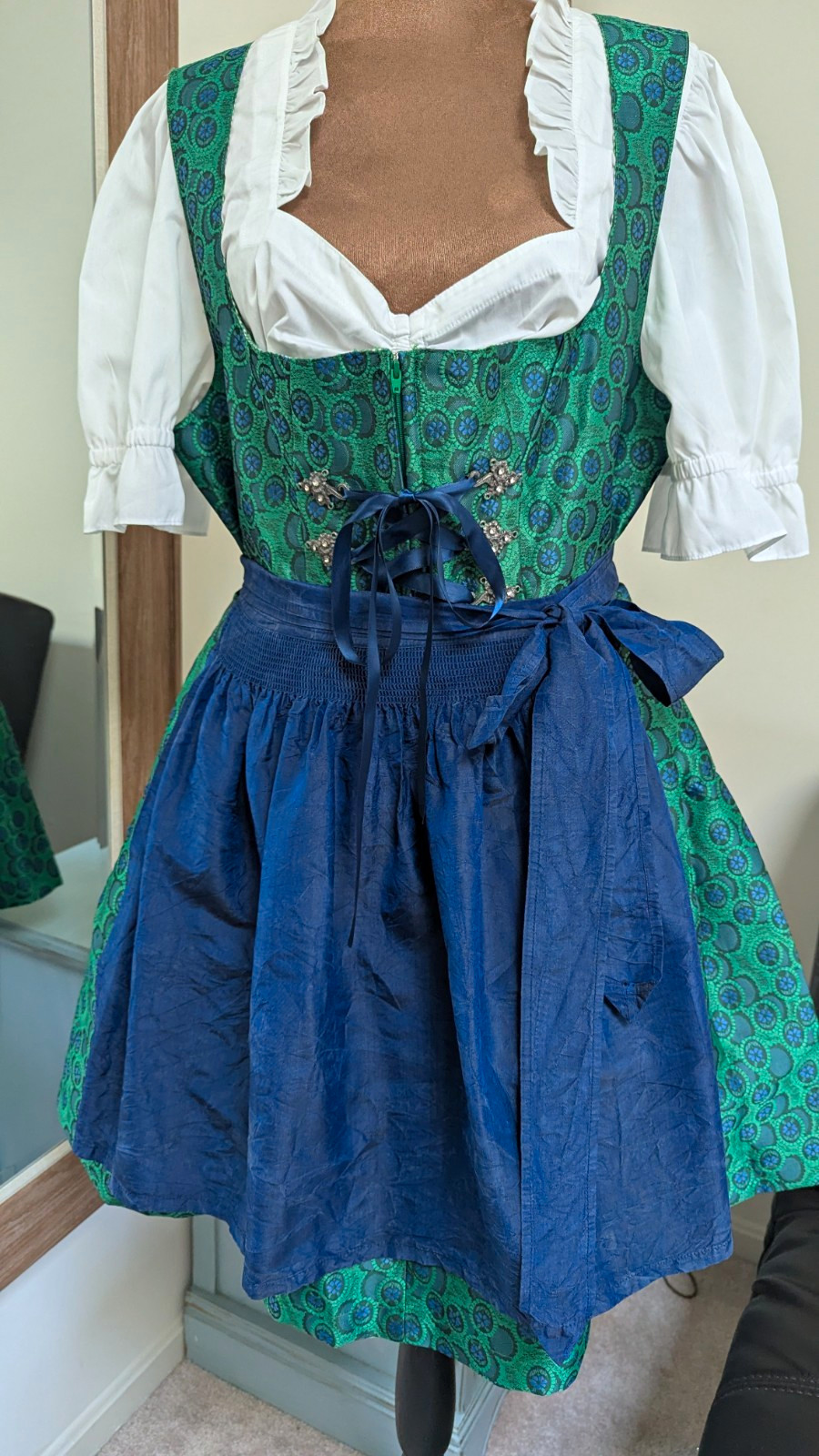 Landhaus Women’s Dirndl Dress w/ Apron & White Blouse, Blue/Green, 14US
