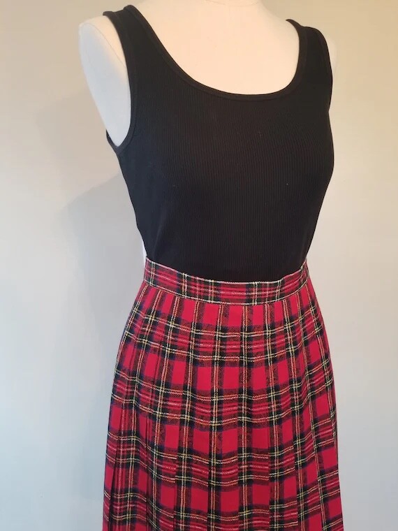 100% Wool and Cotton Kilts Scottish/Irish Traditional – Various Styles and Sizes