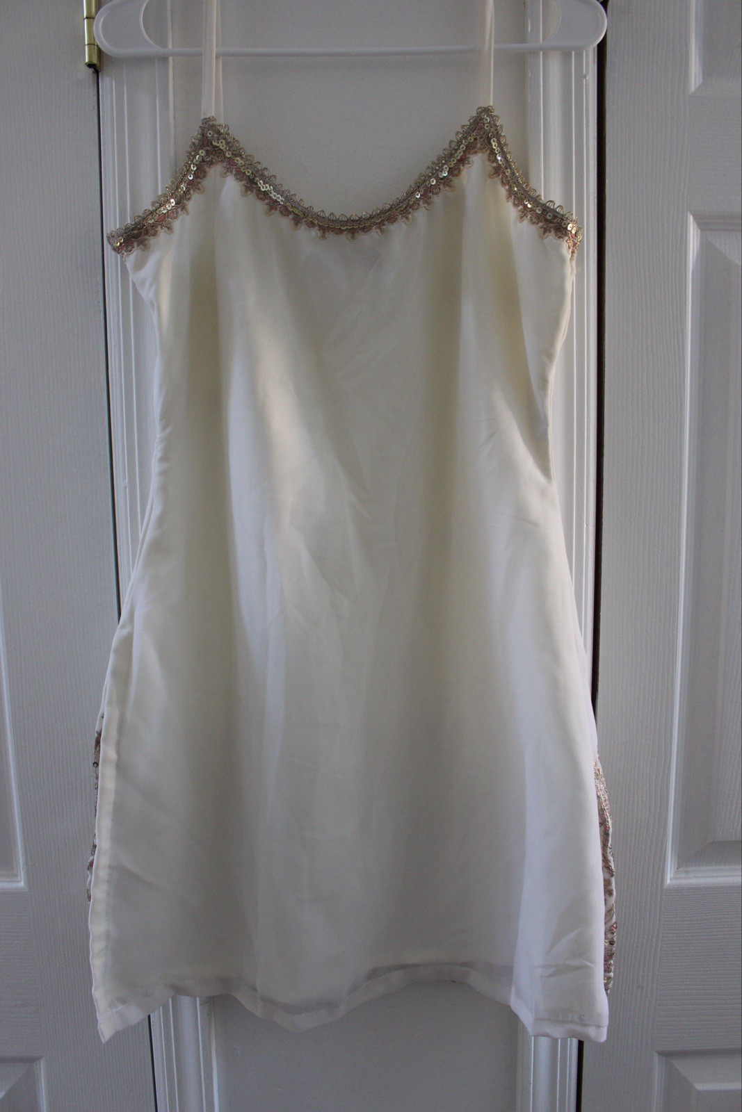 Lashkaraa salwar kameez White With Sequins And Multicolor Beading