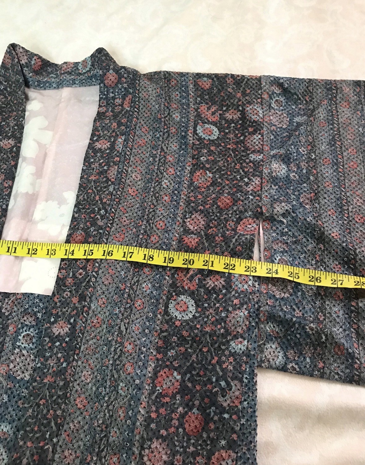 Vintage Japanese Haori Kimono Jacket Floral Noragi Boho Hippie Cardigan Robe