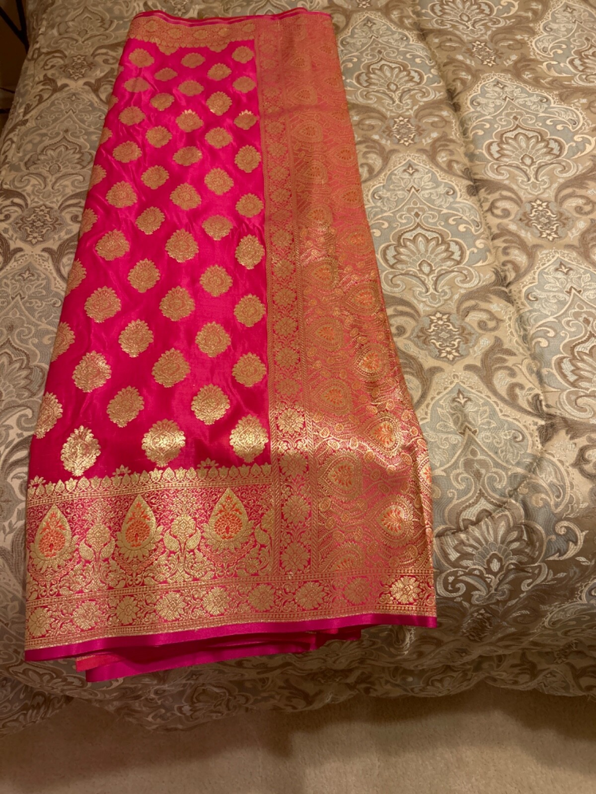 Dark Pink Banarasi Style Silk Saree with Unstitched Blouse