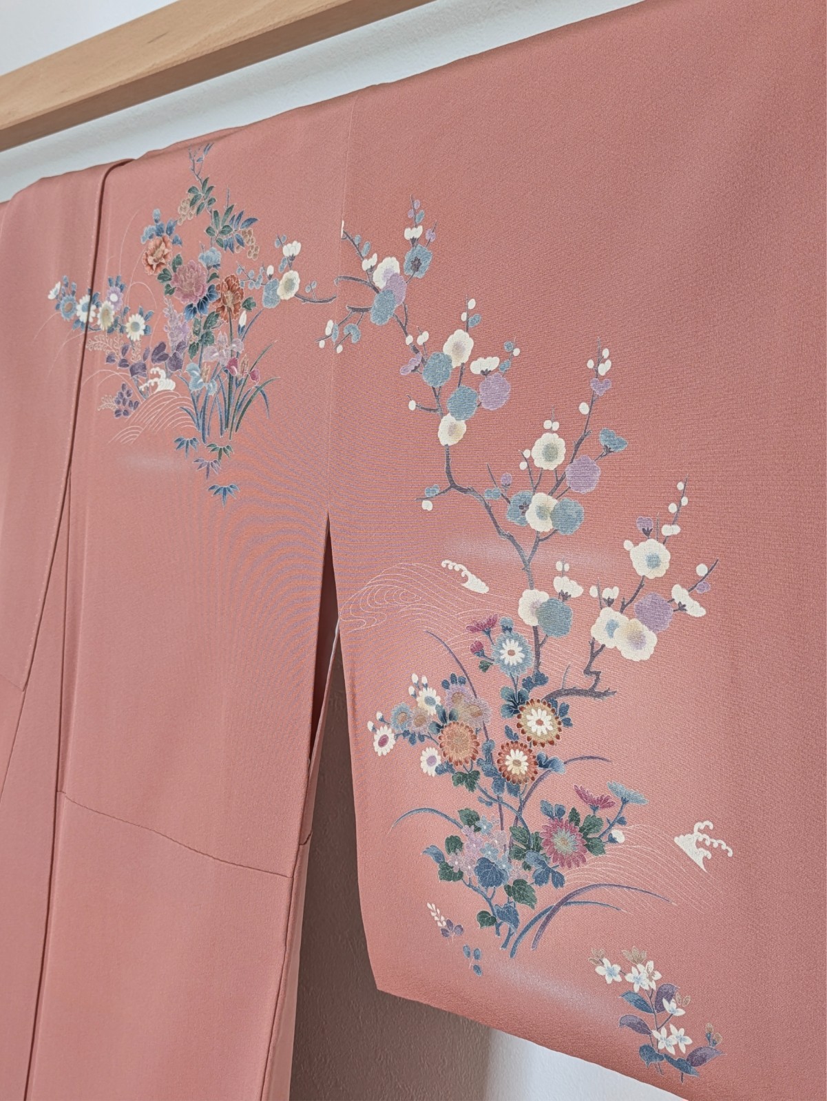 Authentic Japanese Kimono Silk Homongi Pink Colored Floral Birds Treasure Luxury