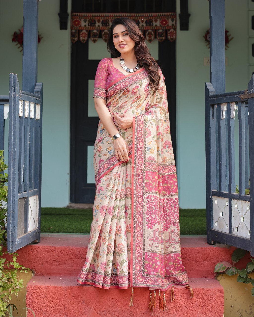Floral Print Handloom Cotton Linen Saree (Multicolor)
