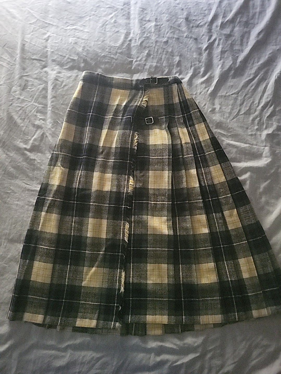 Clan Laird Scotland Vintage Wool Wrap Kilt/Dress Plaid, 36″ Hips, Short Length