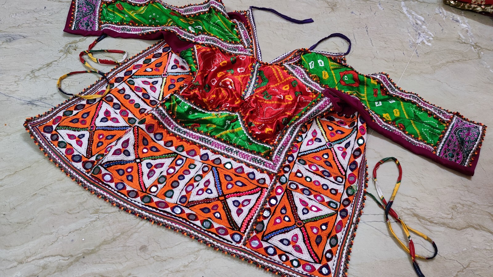 Stunning Banjara Tribal Kuchi Hand Embroidery Indian Traditional Back Less Choli