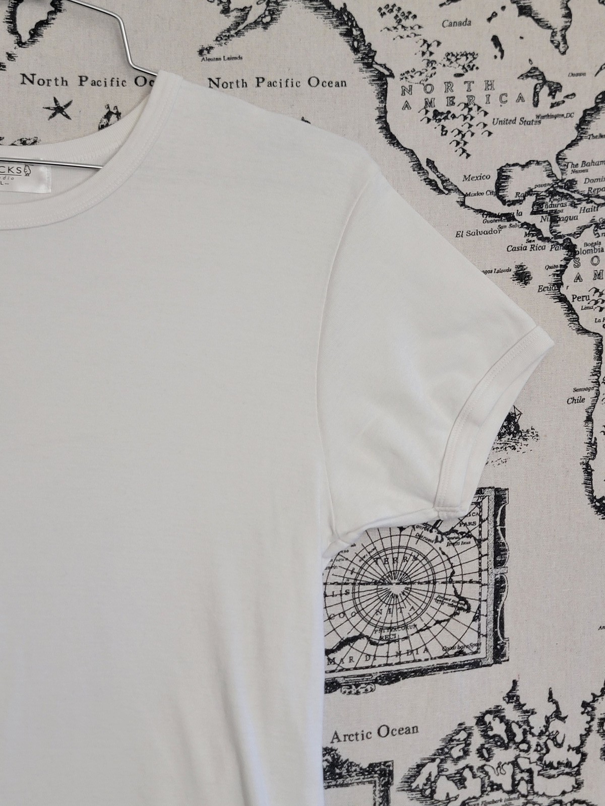 Chicks Studio White 100% Cotton T-Shirt Women’s Size L Short Sleeve Crew Neck